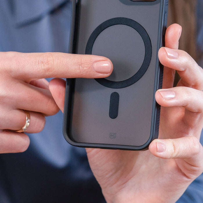 3mk Smoke MagCase with MagSafe for iPhone 14 Pro Max - Semi-Transparent