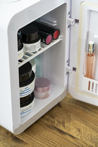 Adler AD 8085 fridge Freestanding 4 L G