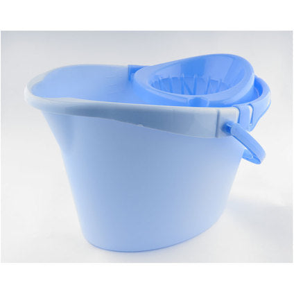 OVAL PLASTIC BUCKET WITH STRAINER 12L BRIO