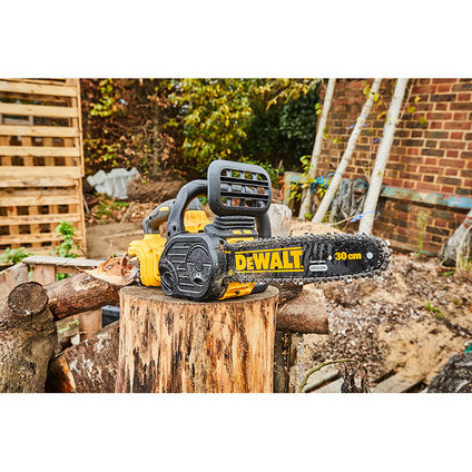 DEWALT BRUSHLESS CHAIN SAW DCM565P1 18 V, NUMBER OF BATTERIES 1, 5.00 Ah, BAR LENGTH 30.00 cm