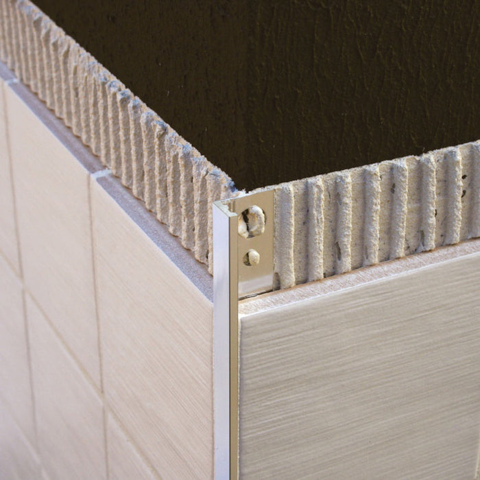 L-SHAPED GENESIS PROFILE FOR EXTERIOR CORNER