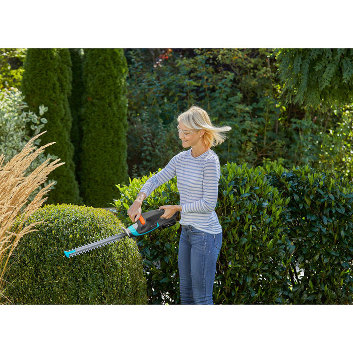 GARDENA EASYCUT 40/18V-P4A 18 V, 40 cm