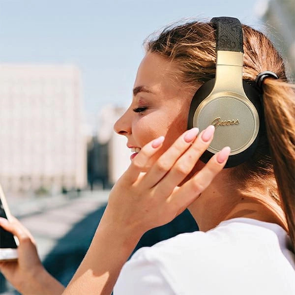 Guess Bluetooth on-ear headphones GUBH604GEMK black/black 4G Script