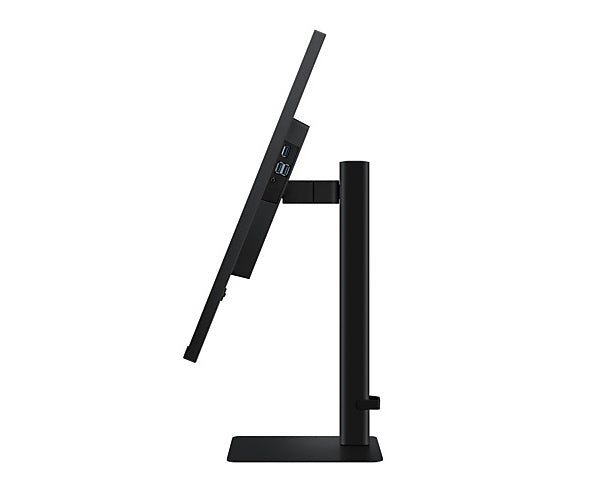 Samsung 32D600, 32" IPS LED, QHD 2560x1440 USB-C  3xUSB 3.0 Display Port 1.2, HDMI 1.4 Speakers Black