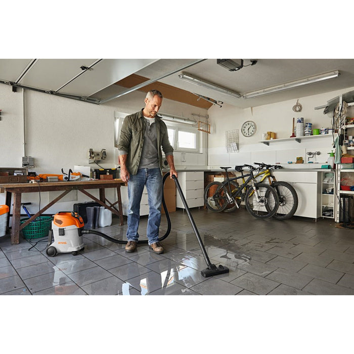 VACUUM CLEANER STIHL SE 33
