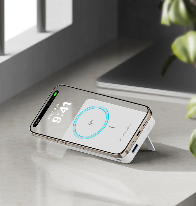 Powerbank Wozinsky WLWP-10KA0Y3WS 22.5W PD Qi2 10000 mAh, with stand, 1x USB-A, 1x USB-C - white