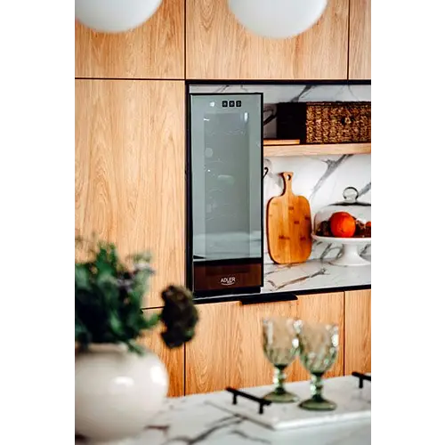 Adler AD 8083 Beverage/wine larder Black - Wine coolersAGD-LDW<<<Home Appliance - ProductsAGD<<<ActionPL