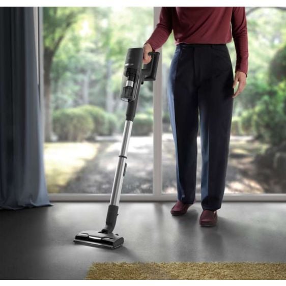 Vacuum cleaner AEG ULTIMATE 8000 AP81UB25GG