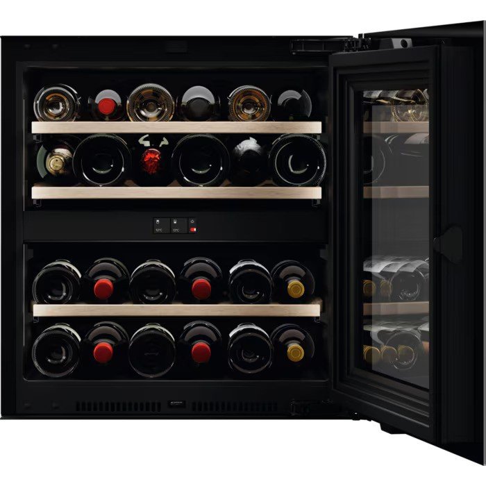 Built-in refrigerator AEG AWCD280B6B, 81 l, F, Yes