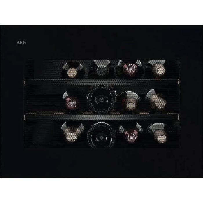 Built-in refrigerator AEG NKW8P21KAB (ST), 49 l, F, Yes, Black