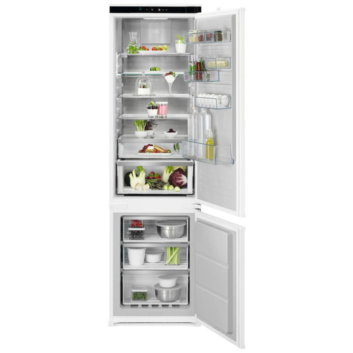 Built-in refrigerator AEG NSC8M191DS