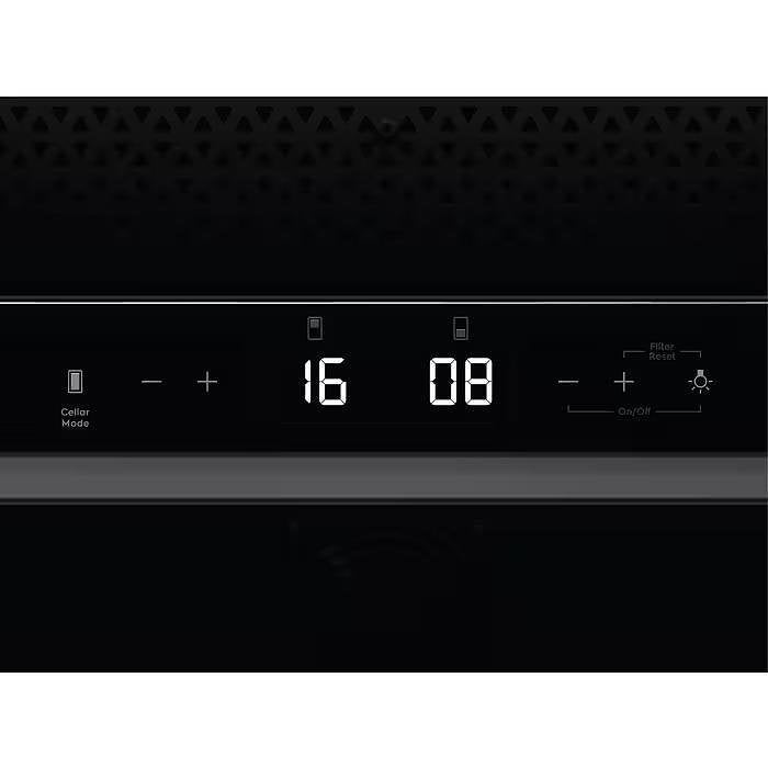 Built-in refrigerator AEG NSW8D826GT (ST), 122 l, G, Yes