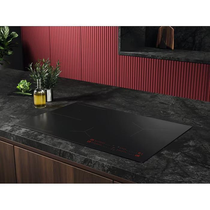 Built-in hob AEG TI84IB10IT 7000 Induction SaphirMatt® 80 cm
