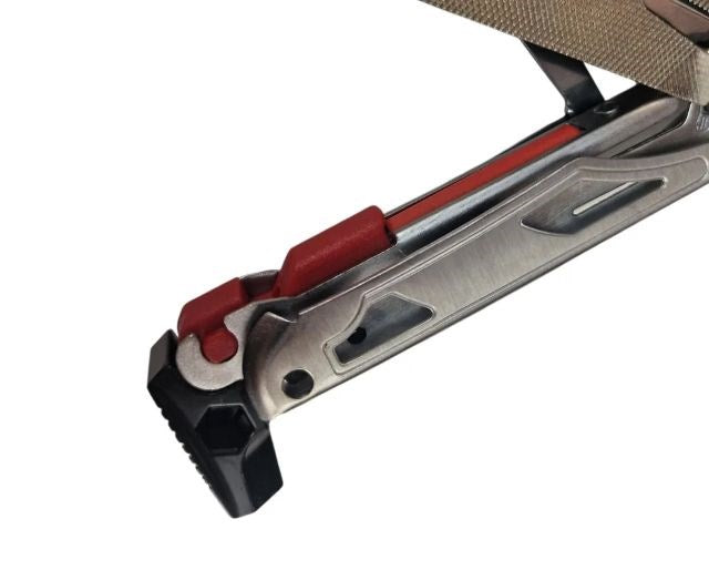 AZYMUT Giewon FS Multitool - Fire Starter - 19 tools - flint + whistle + belt holster (H2038A)