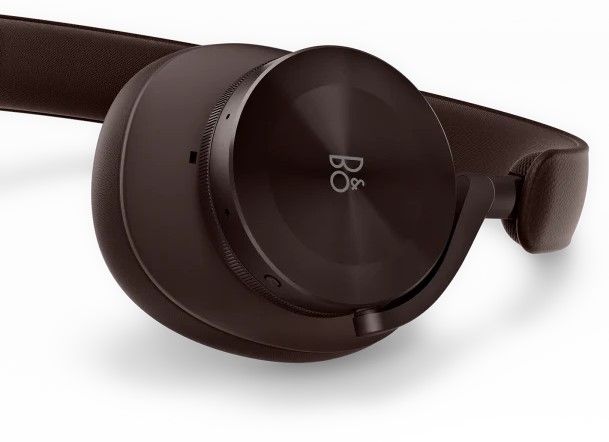 Bang & Olufsen Beoplay H95 Chestnut wireless headphones