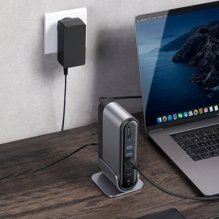 Baseus multifunctional HUB 3x USB 3.2 Gen 1 / 2x USB 2.0 / 2x USB Type C / SD and micro SD card reader / AUX / 3x HDMI