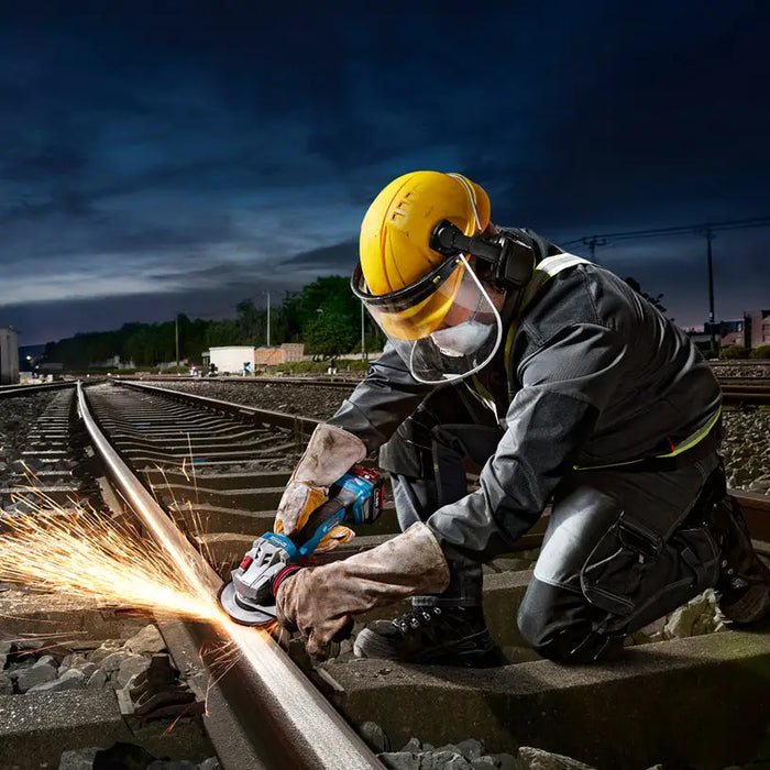 BATTERY BRUSHLESS ANGLE GRINDER BOSCH PROFESSIONAL GWS 18V-11 18 V WITHOUT BATTERY AND CHARGER 125 mm