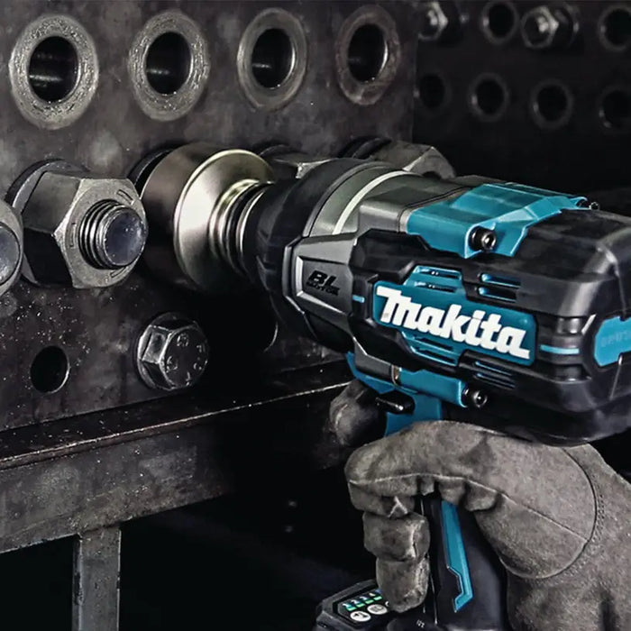 BATTERY BRUSHLESS IMPACT WRENCH MAKITA TW001GD201 40 V 1800.00 nm NUMBER OF BATTERIES 2 BATTERY CAPACITY 2.50 Ah CASE