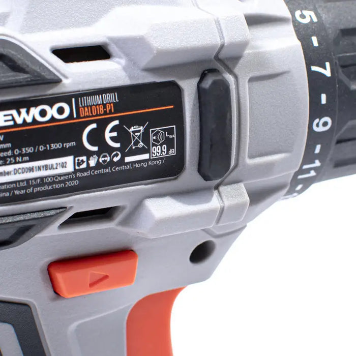 BATTERY DRILL DAEWOO DALD18-P1 20 V 25.00 nm WITHOUT BATTERY AND CHARGER - Акумулаторни бормашини и