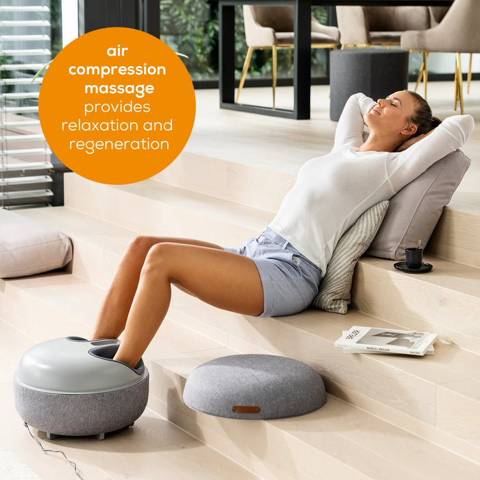 Beurer FM 120 Shiatsu foot massager + modern stool; Shiatsu and air pressure massage; Heat function; 3 massage programmes; 3 intensity levels of air compression massage; shoe size 46; washable and removable cover; wireless control