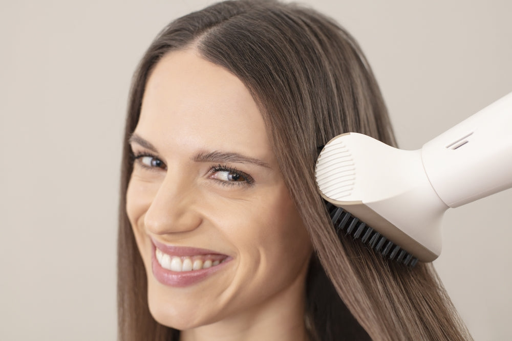 Beurer HC 150 FusionDry Pro Hair dryer + Beurer BS 47 Illuminated cosmetics mirror with practical magnetic holder