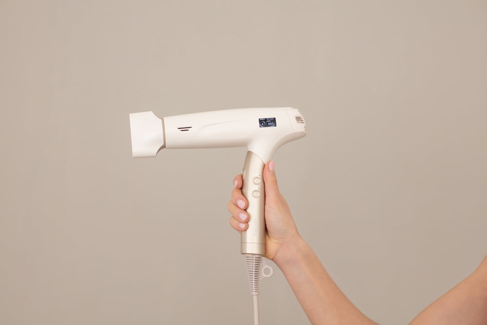 Beurer HC 150 FusionDry Pro Hair dryer - Powerful, brushless motor, Ergonomic folding handle, Ion function, 3 heat & blower settings, cold air, Extra quiet, EasyClick - Magnetic attachments, LCD display, Bag