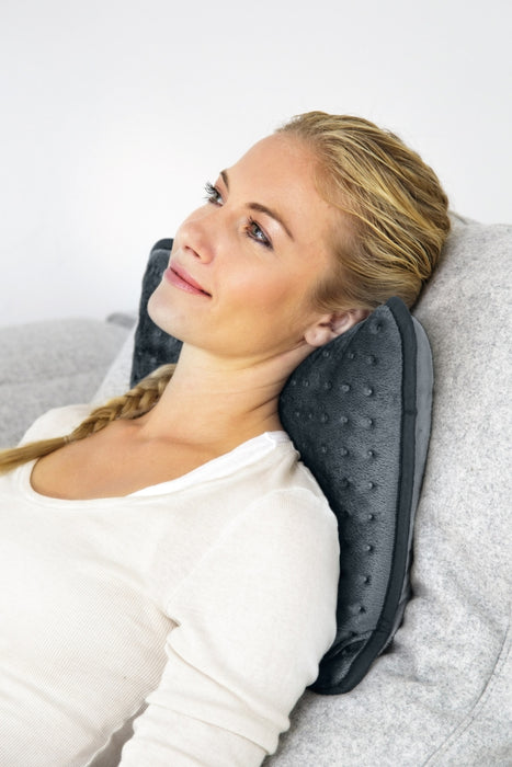 Beurer HK 48 Cosy Heat Pad; 3 temperature settings; auto switch-off after 90 min; washable on 30°; reversable cushion; with inner pad; removable switch; fleece fibre; 40(L)x30(W) cm