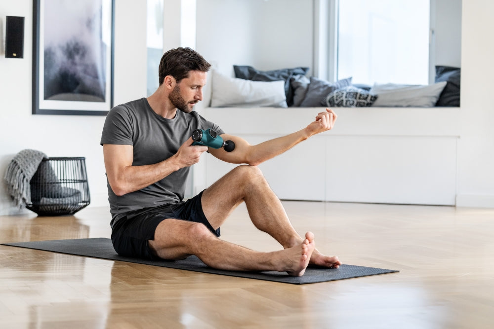 Beurer MG 99 deep tissue massager, 5 intensity levels, 4 massage attachments, Lithium-ion battery up to 5h of use