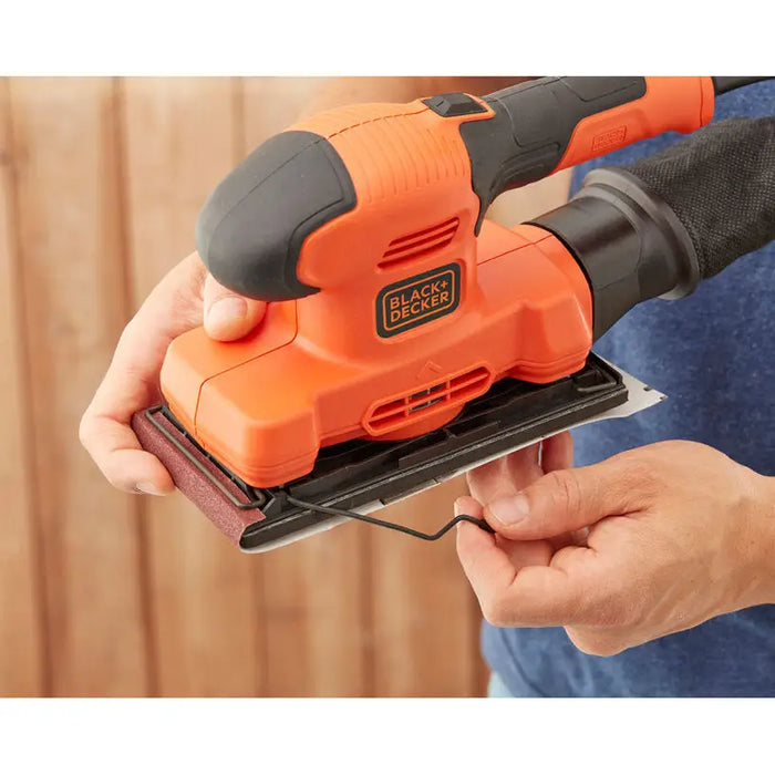 BLACK&DECKER BEW220-QS 150 W VIBROSE SLIDER - Вибрационни шлайфмашини<<<Шлайф машини<<<Инструменти и
