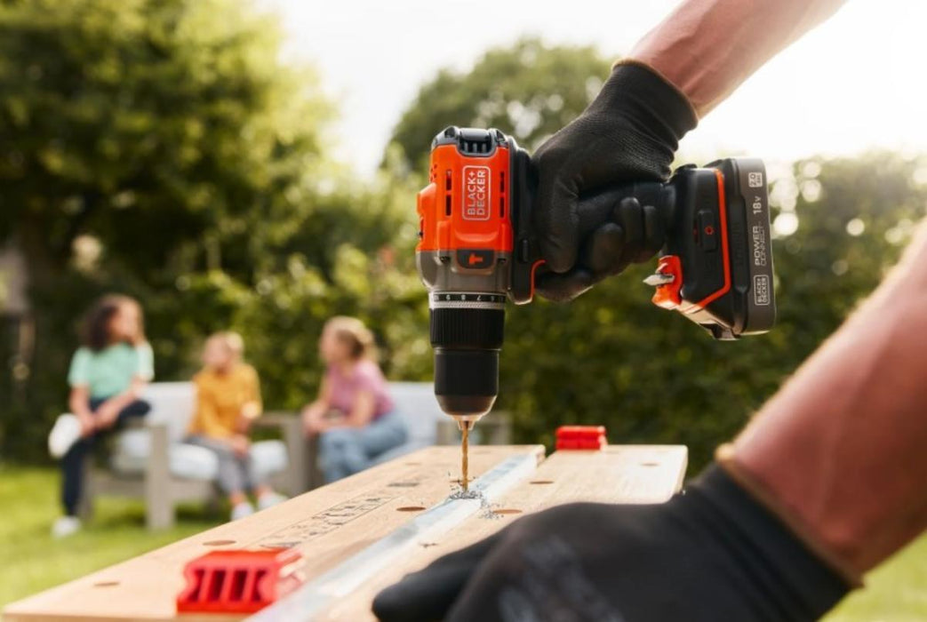 Driver Drill Black & Decker 18 V
