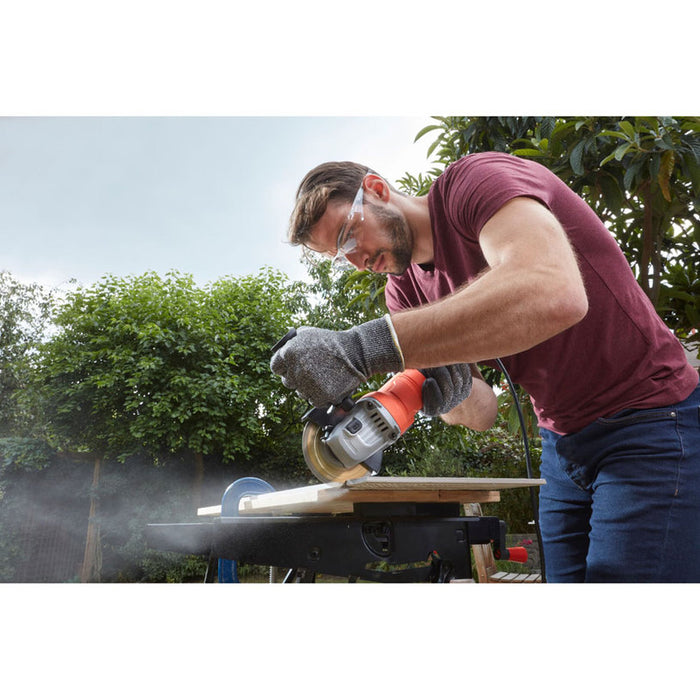 Angle grinder BLACK&DECKER BEG010-QS 115 mm, 710 W