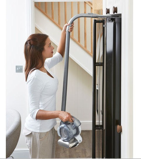 Black & Decker PD1820LF handheld vacuum Black, Chrome Bagless