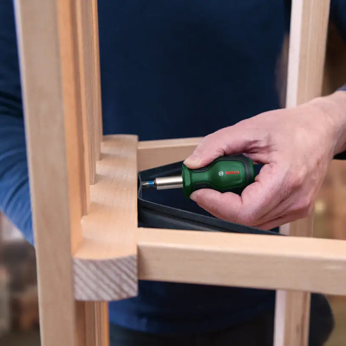 BOSCH HAND TOOL SET 33 PIECES - Комплекти вложки и тресчотки<<<Ръчни инструменти<<<Инструменти и железария<<<Praktiker