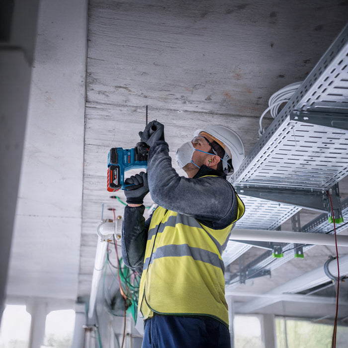 BOSCH PROFESSIONAL BRUSHLESS BATTERY SET 18 V, NUMBER OF BATTERIES 3, 4.00 Ah