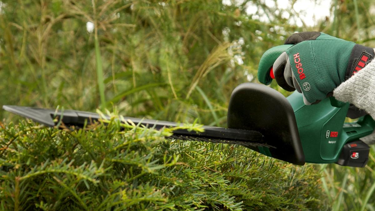 BATTERY CUTTER BOSCH 18V SOLO