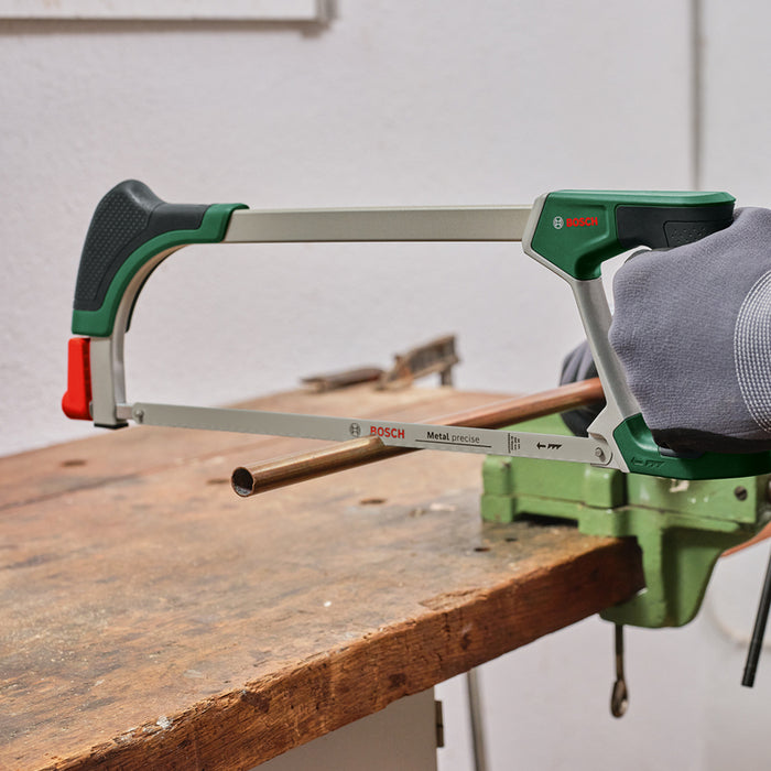 SAW BOSCH 300 MM