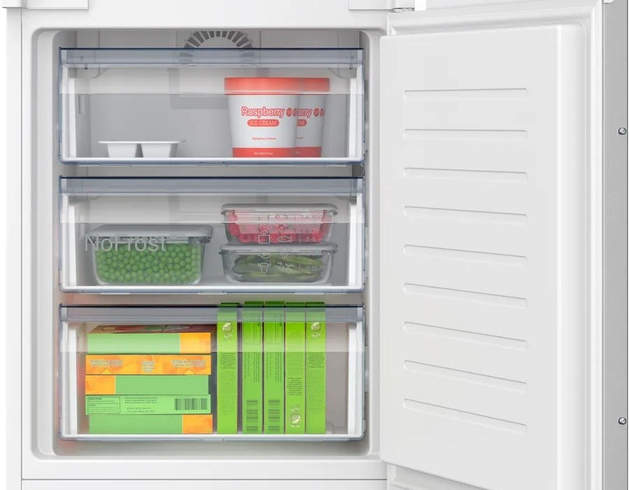 Built-in refrigerator BOSCH KIN96NSE0, 290 l, NoFrost, 193.5 cm