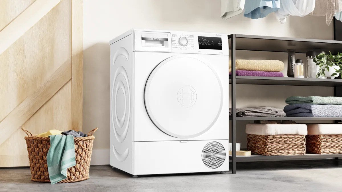 Bosch  WTH83277PL Freestanding dryer  8 kg