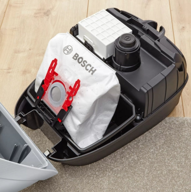 Bagged Vacuum Cleaner BOSCH BGB6X330 Black Grey 600 W