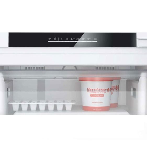 Built-in freezer BOSCH GUN21ADE0