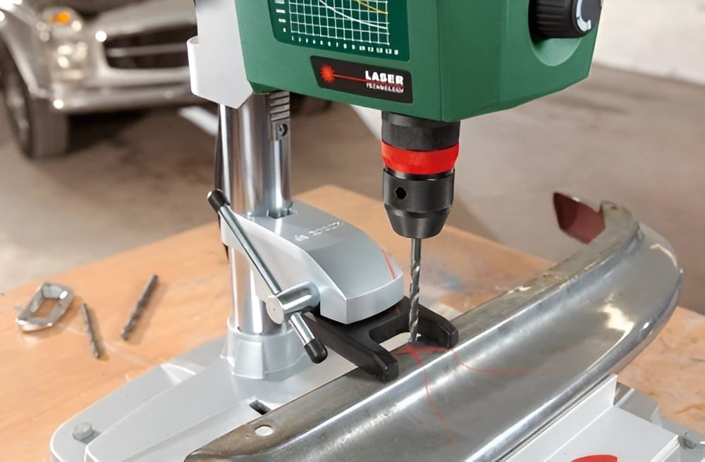 Column drill BOSCH PBD 40 700 W Column