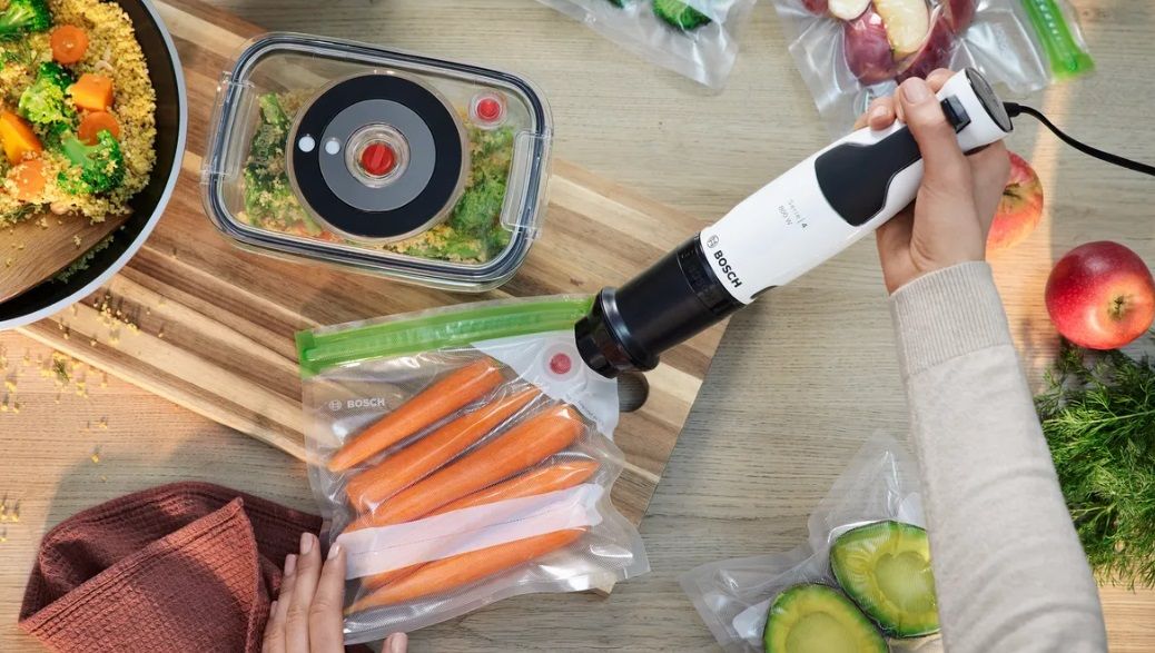 Bosch MSM4W410, SER4, Blender, ErgoMaster, 800 W, Dynamic Speed Control, QuattroBlade System, Included Blender & Measuring cup, White