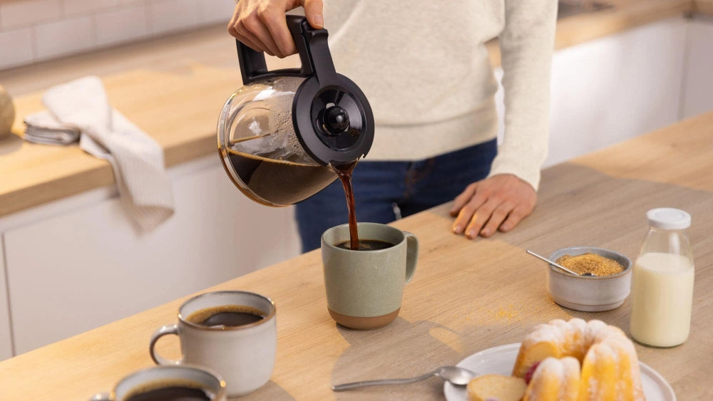 Bosch TKA4M233 coffee maker Semi-auto Drip coffee maker 1.37 L