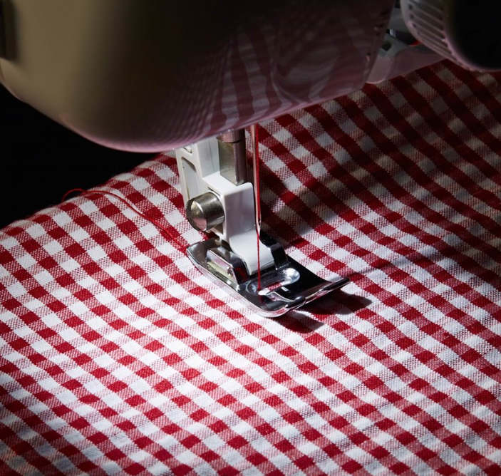 Brother AZ17  Sewing Machine