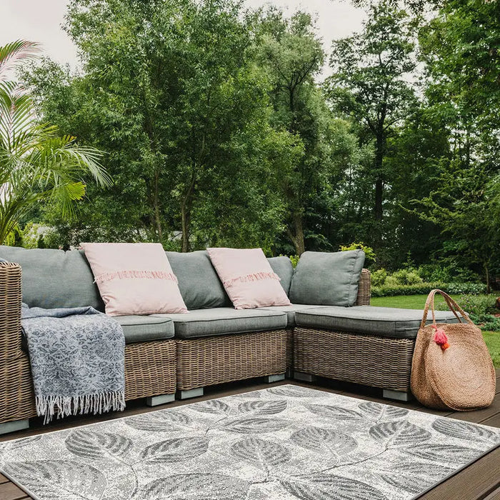 BRUSSELS CARPET 120X170 CM GRAY LEAVES CREAM - Килими<<<Килими<<<Мебели и