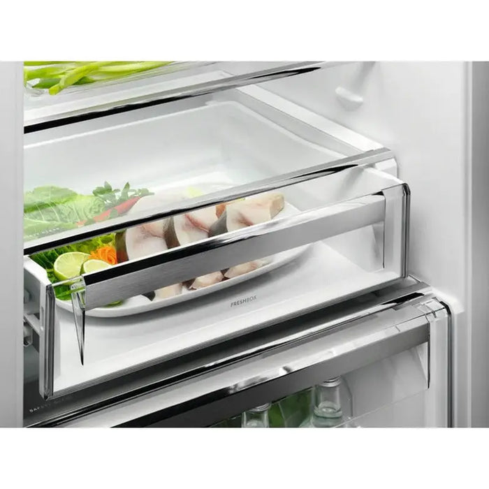 Built-in refrigerator AEG SCB819E8TS - Хладилници за вграждане с фризер<<<Хладилници за вграждане<<<Уреди за