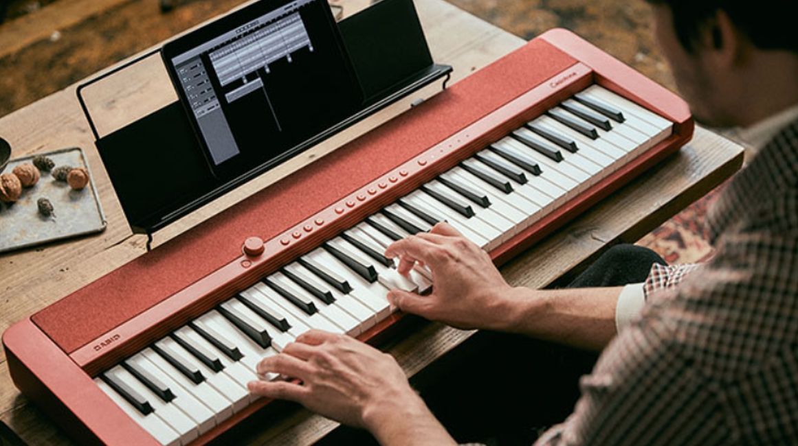 Casio CT-S1 Digital synthesizer 61 Red