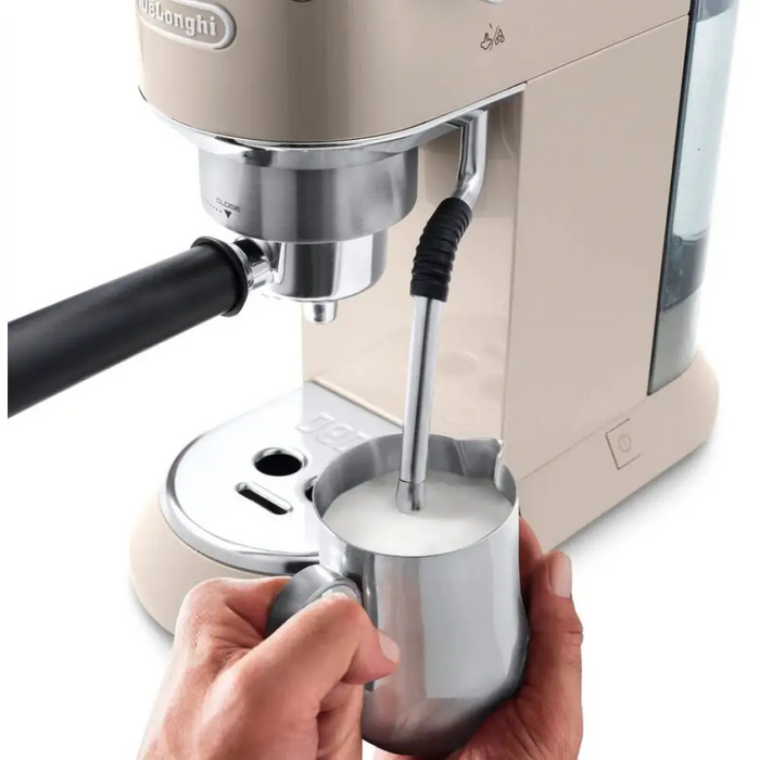 Coffee machine Delonghi EC885.BG Dedica Beige - Кафемашини<<<Кафемашини<<<Малки електроуреди<<<TechMart