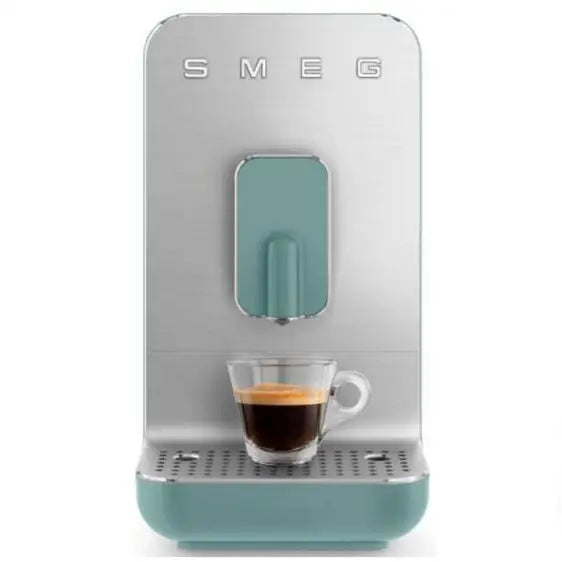 Coffee machine SMEG BCC01EGMEU - Кафеавтомати<<<Кафемашини<<<Малки електроуреди<<<TechnoMix&&&Последни бройки<<<Едра