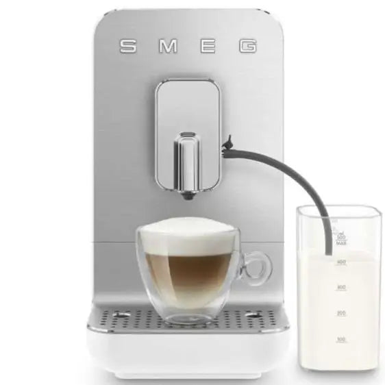 Coffee machine SMEG BCC13WHMEU - Кафеавтомати<<<Кафемашини<<<Малки електроуреди<<<TechnoMix